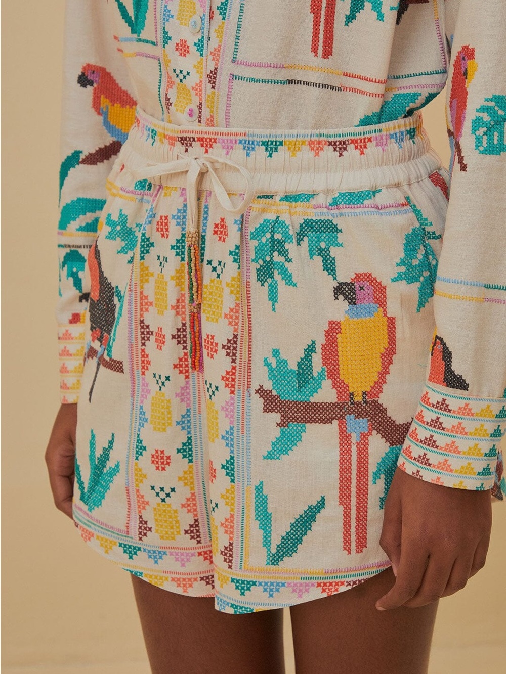 FARM Rio Stitched Birds Scarf Off-White Shorts